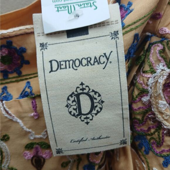 Democracy Embroidered Off the Shoulder Boho Peasant Blouse TanSize Large NWT - Picture 6 of 12